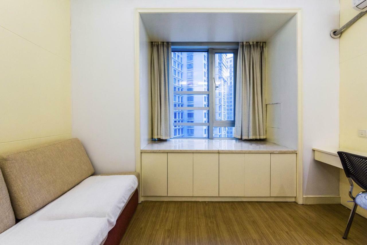 Jiarong Aparthotel