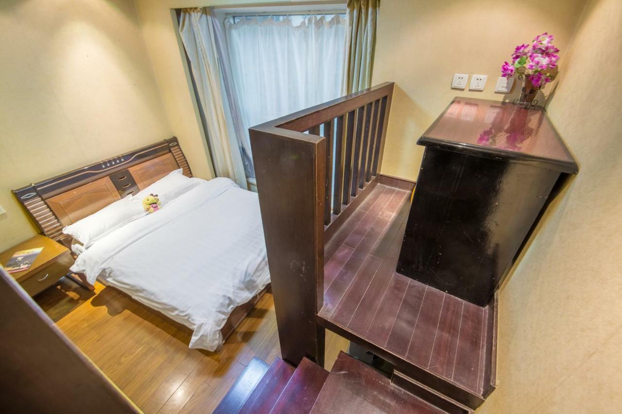 Aparthotel Jiarong 3*